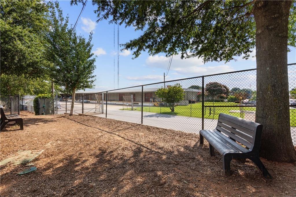 1661 La France Street NE Unit 225