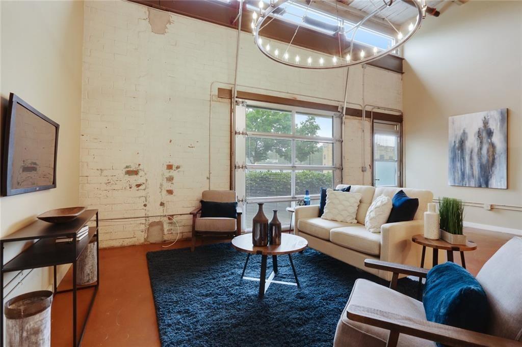 1661 La France Street NE Unit 225