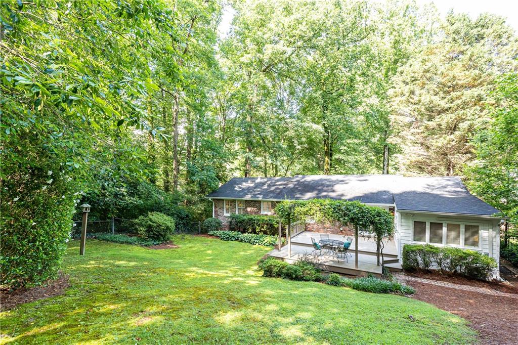 2197 Fairway Circle NE