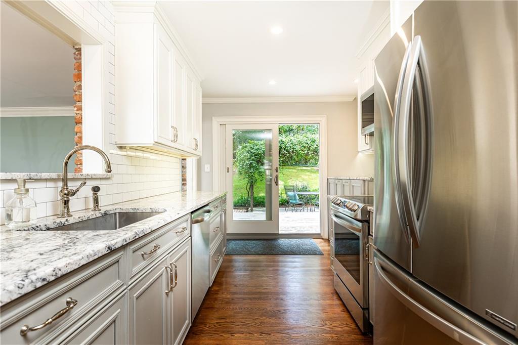 2197 Fairway Circle NE