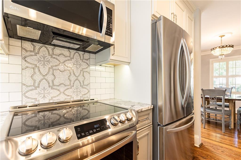 2197 Fairway Circle NE