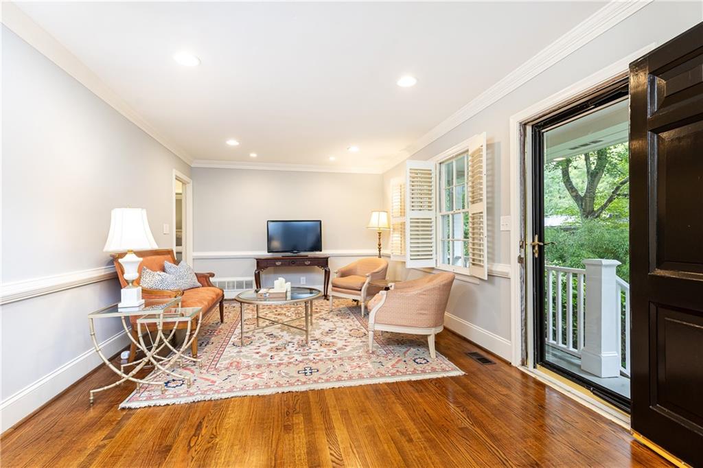 2197 Fairway Circle NE