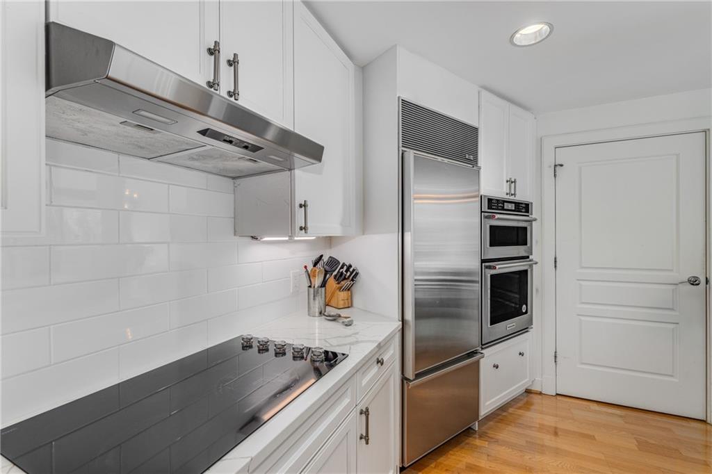 700 Park Regency Place NE Unit 703