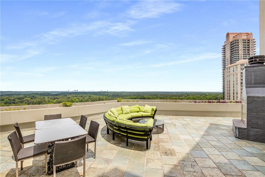 700 Park Regency Place NE Unit 703