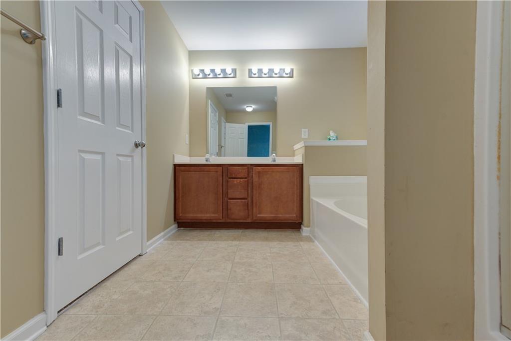 2451 Southhaven Lane