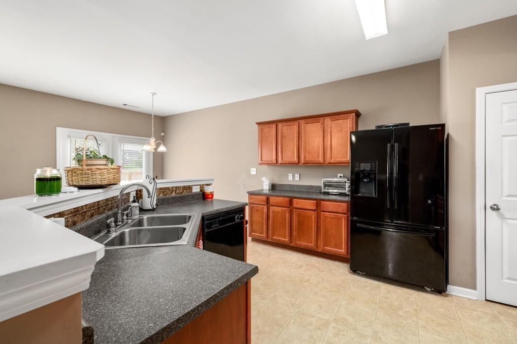 2451 Southhaven Lane