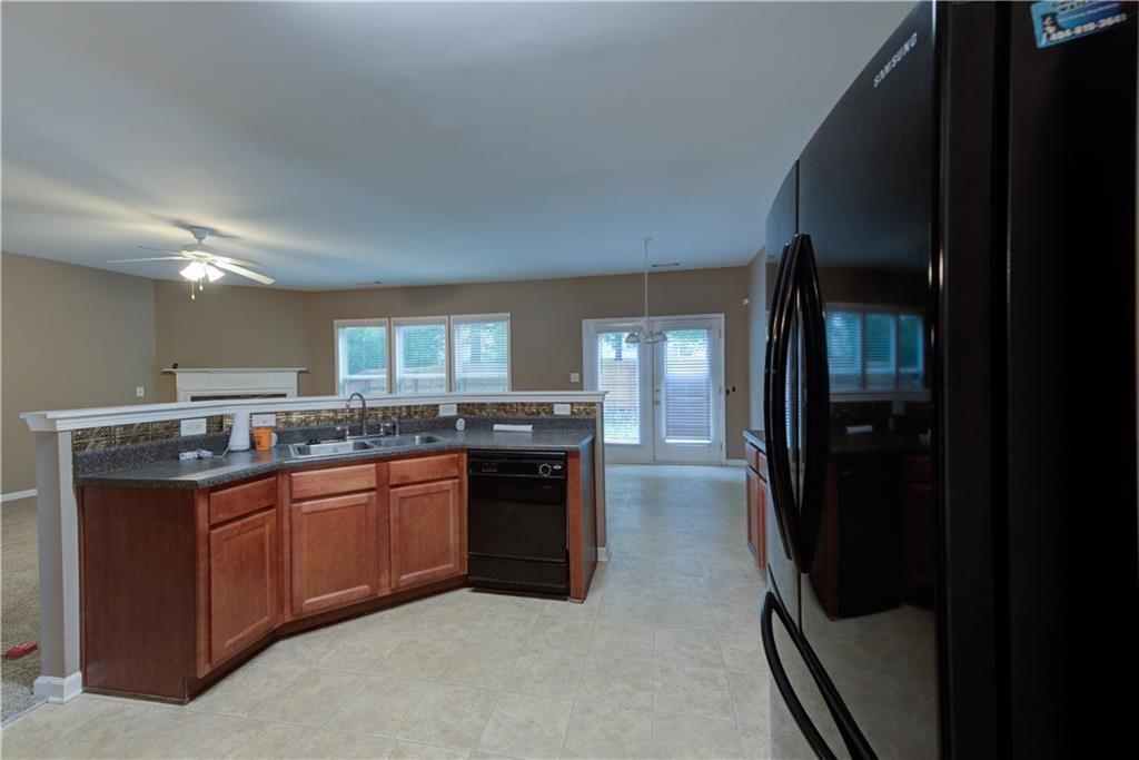 2451 Southhaven Lane
