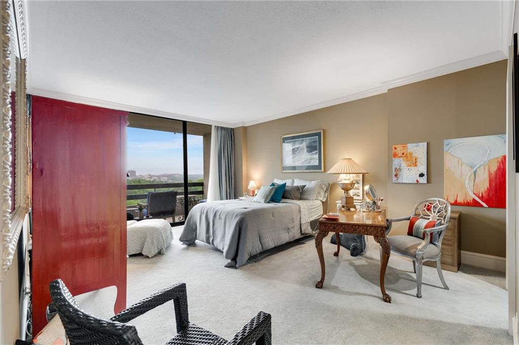 2660 Peachtree Road NW Unit 10H