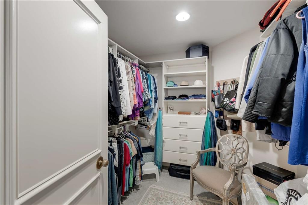 2660 Peachtree Road NW Unit 10H