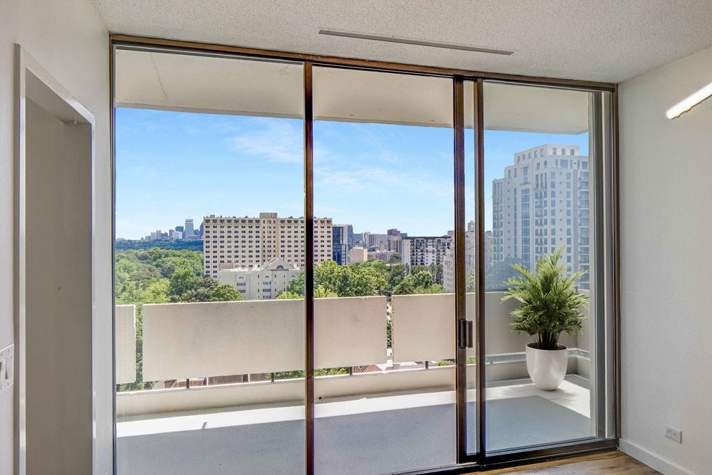 2575 Peachtree Road NE Unit 15F
