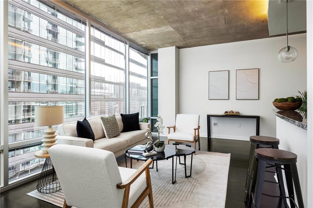 923 Peachtree Street NE Unit 1238