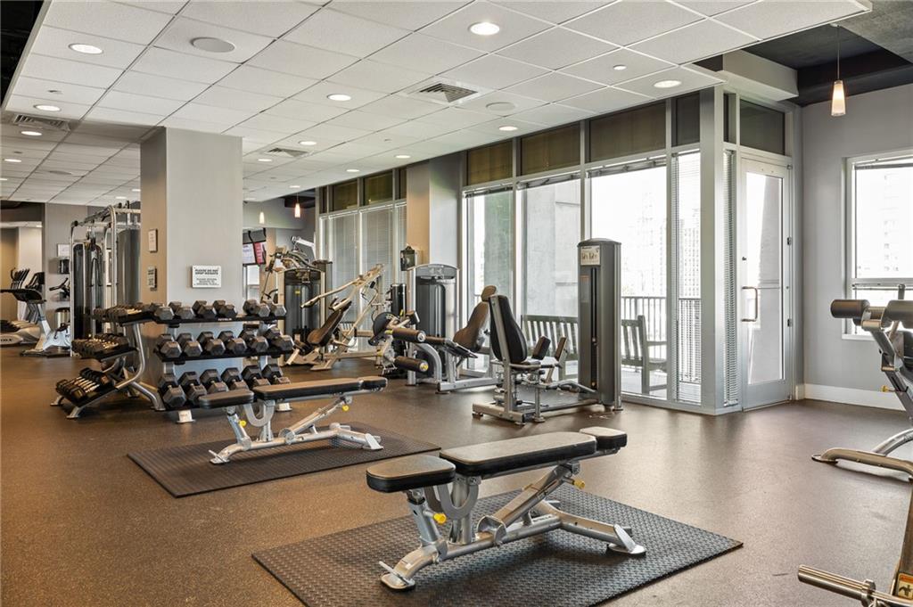 923 Peachtree Street NE Unit 1238