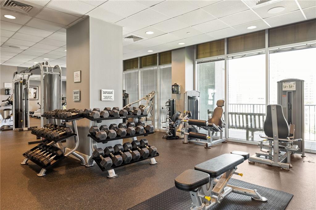 923 Peachtree Street NE Unit 1238