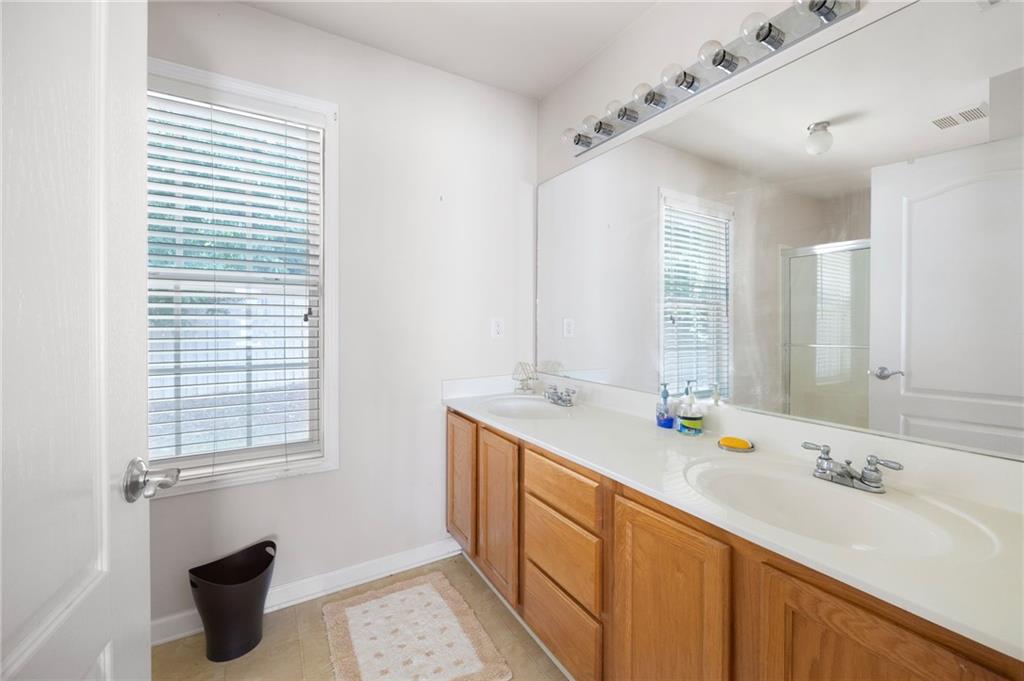 5069 KATHRYN GLEN Drive