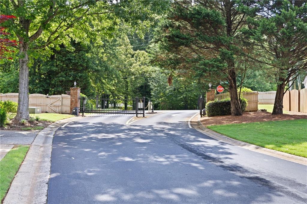 5069 KATHRYN GLEN Drive