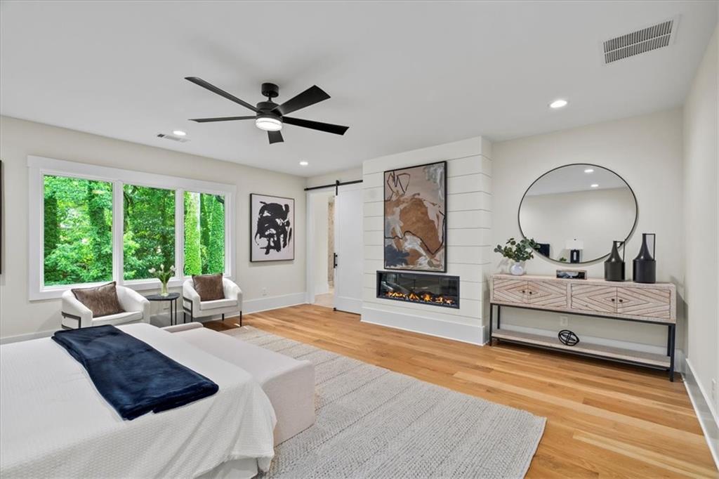 6175 River Shore Parkway