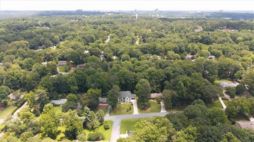 6175 River Shore Parkway