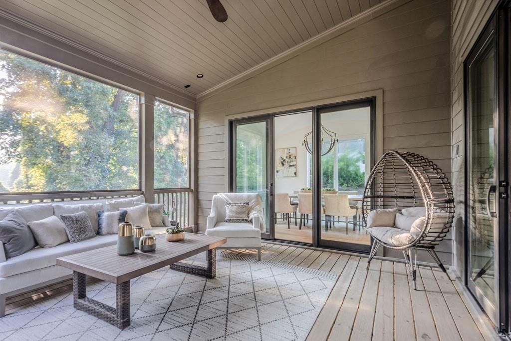 2461 Fernleaf Court NW