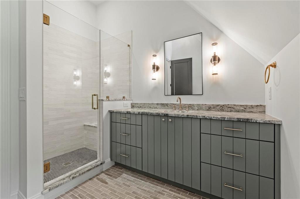 2461 Fernleaf Court NW