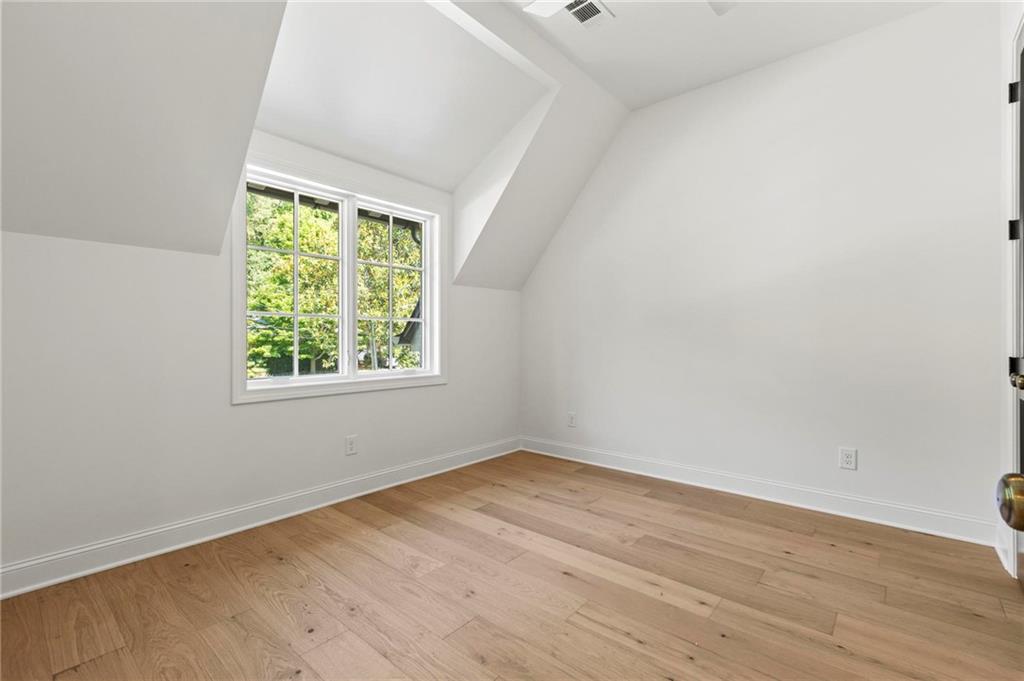 2461 Fernleaf Court NW