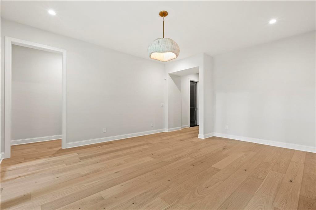 2461 Fernleaf Court NW