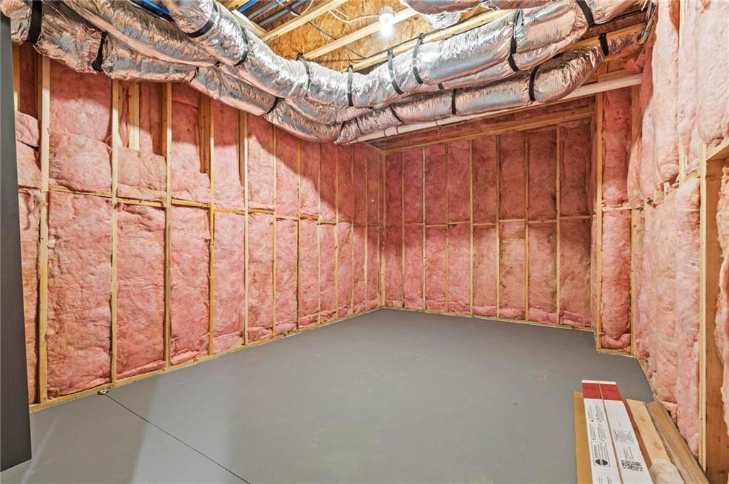 2461 Fernleaf Court NW