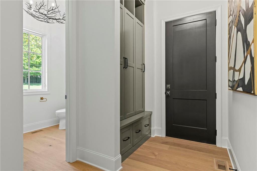 2461 Fernleaf Court NW