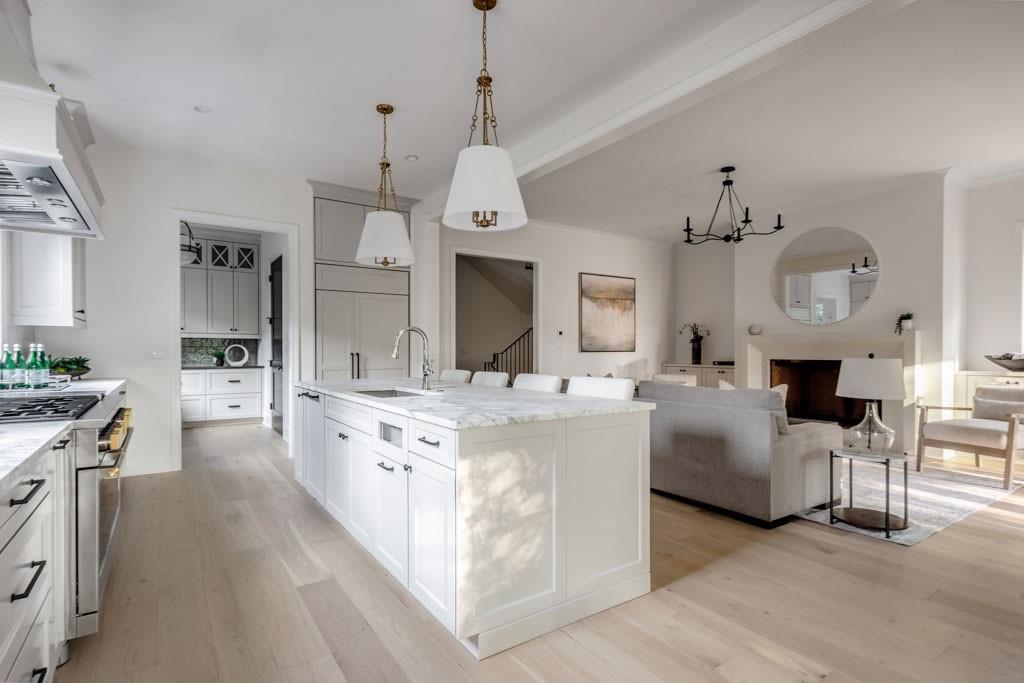 2461 Fernleaf Court NW