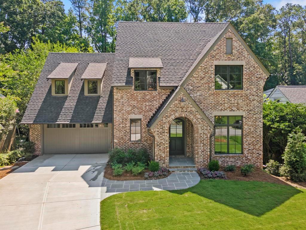 2461 Fernleaf Court NW