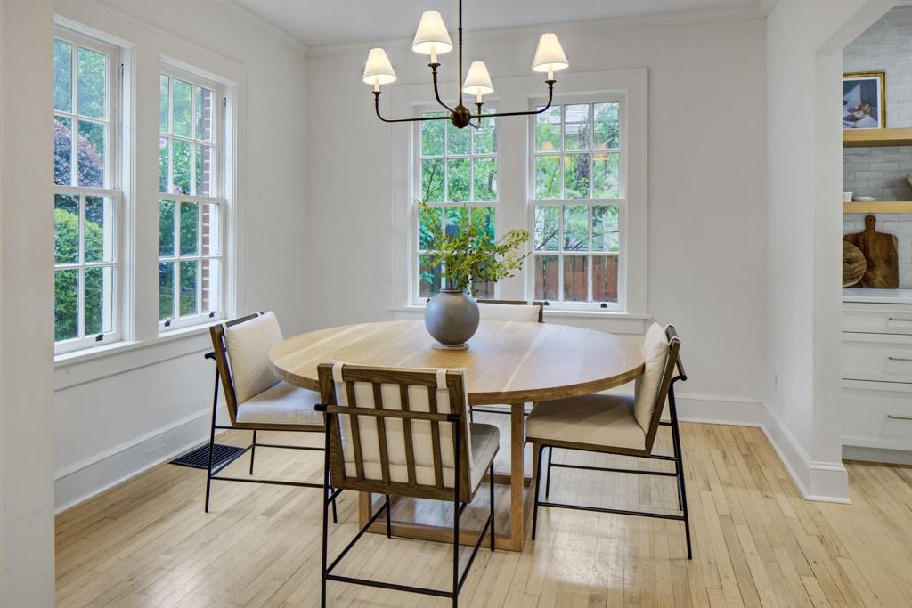 2117 Fairhaven Circle NE