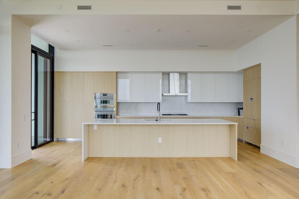 2425 Peachtree Road NE Unit 1505