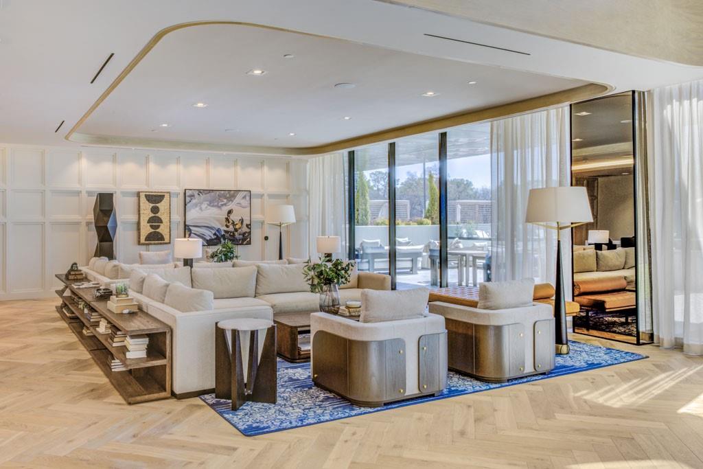 2425 Peachtree Road NE Unit 1505