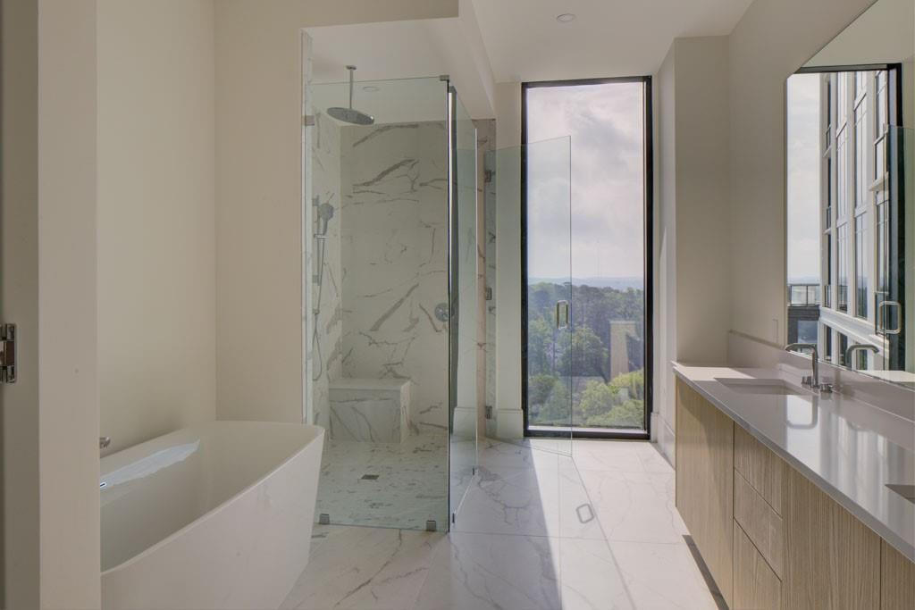 2425 Peachtree Road NE Unit 1505