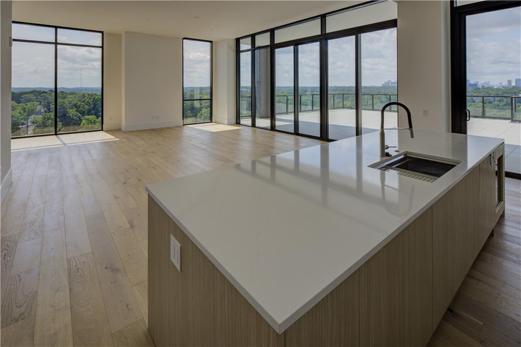 2425 Peachtree Road NE Unit 1505