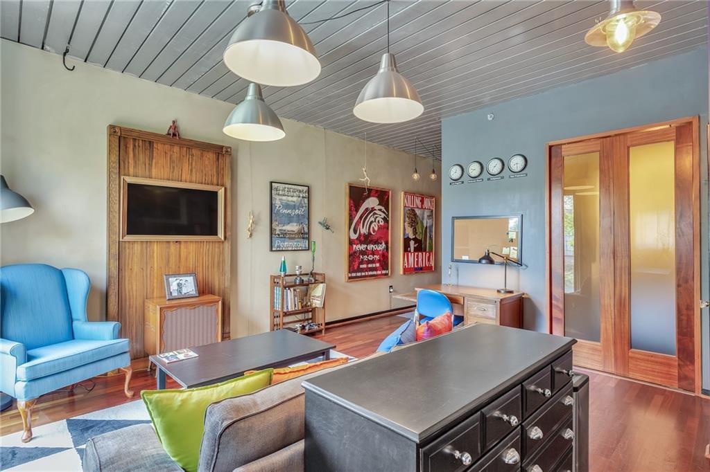 620 Glen Iris Drive NE Unit 206