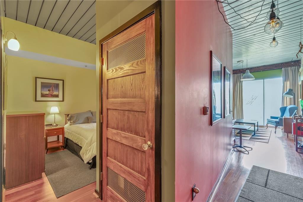 620 Glen Iris Drive NE Unit 206