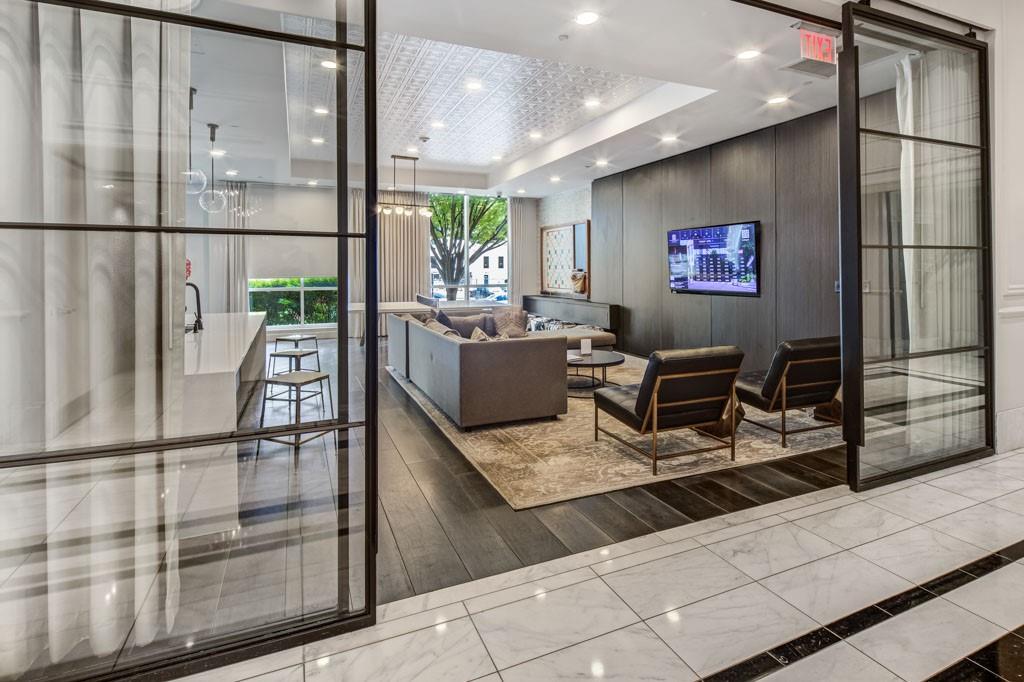 325 E Paces Ferry Road NE Unit 410