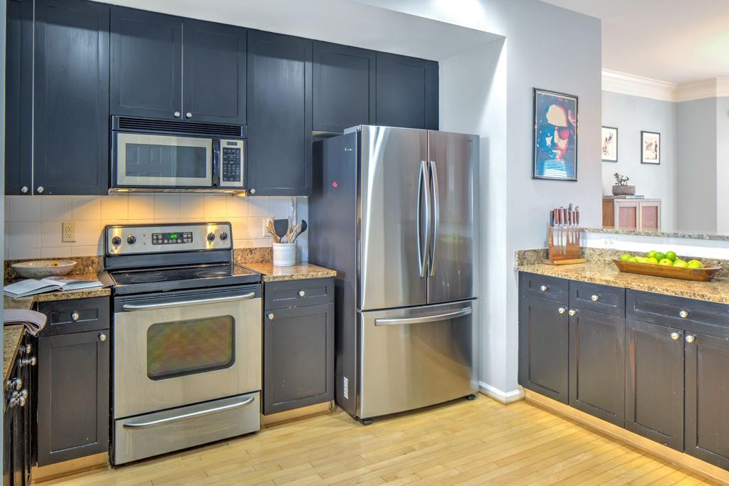 951 Glenwood Avenue SE Unit 1708