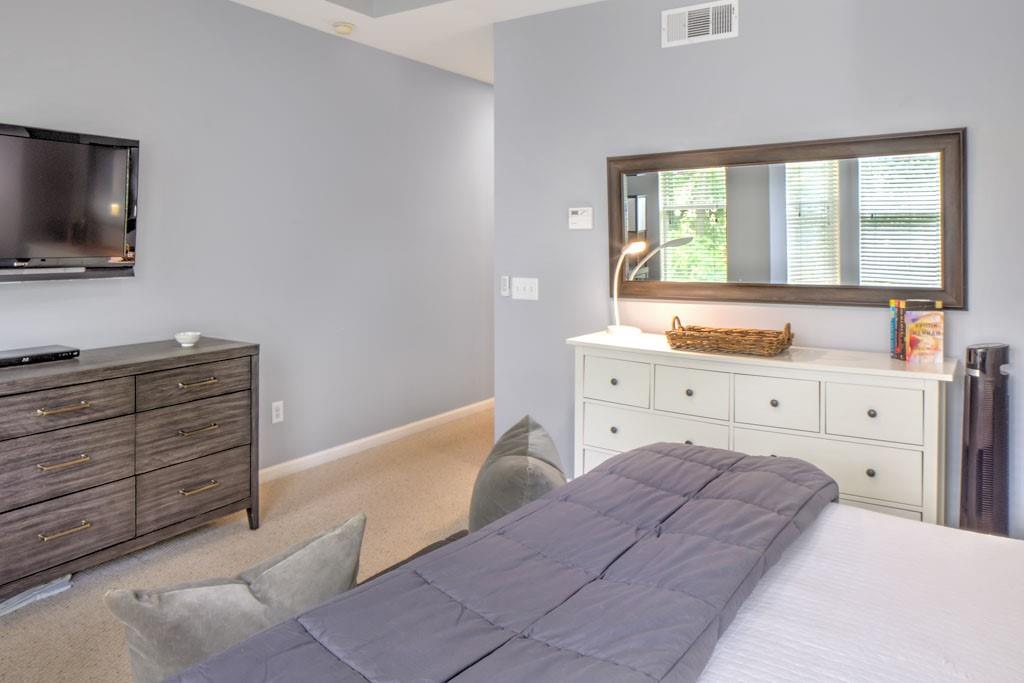 951 Glenwood Avenue SE Unit 1708