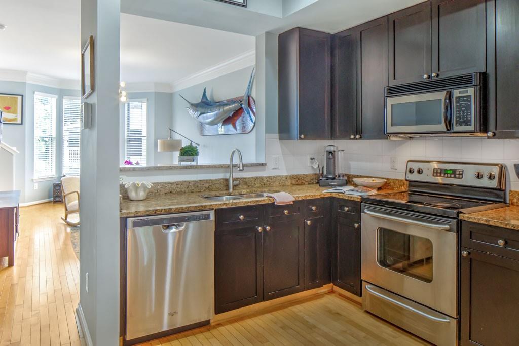 951 Glenwood Avenue SE Unit 1708