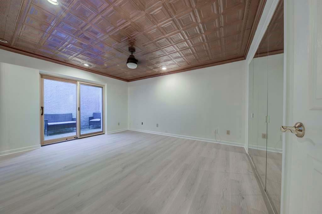 166 Maribeau Square NW