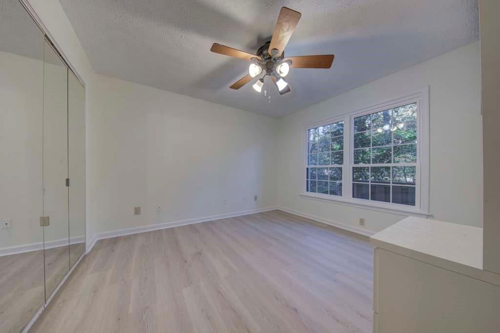 166 Maribeau Square NW