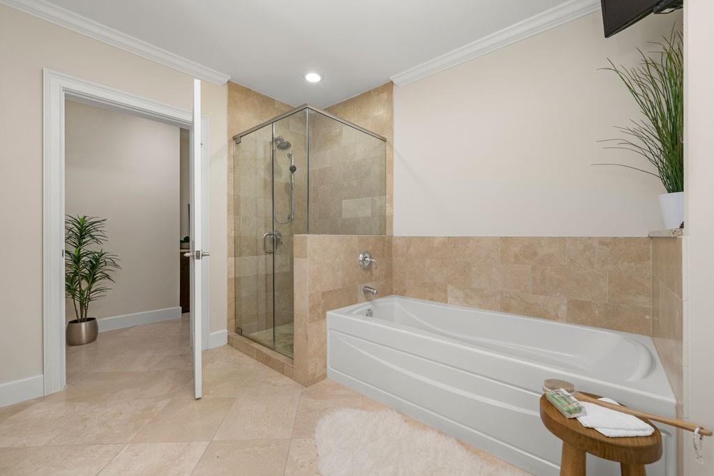 2795 Peachtree Road NE Unit 1602