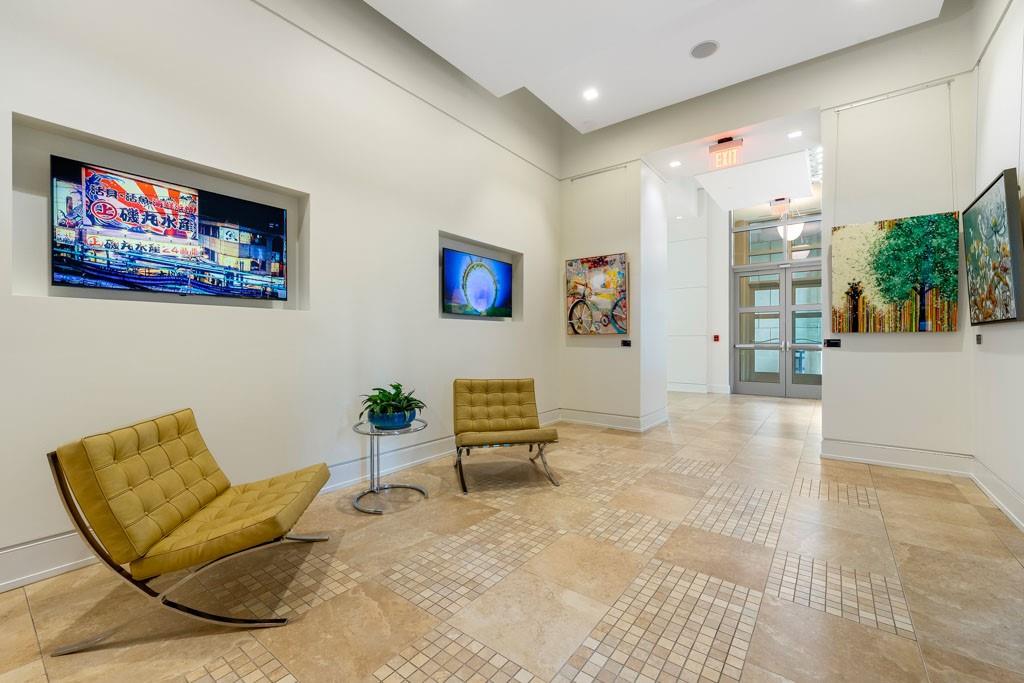 2795 Peachtree Road NE Unit 1602
