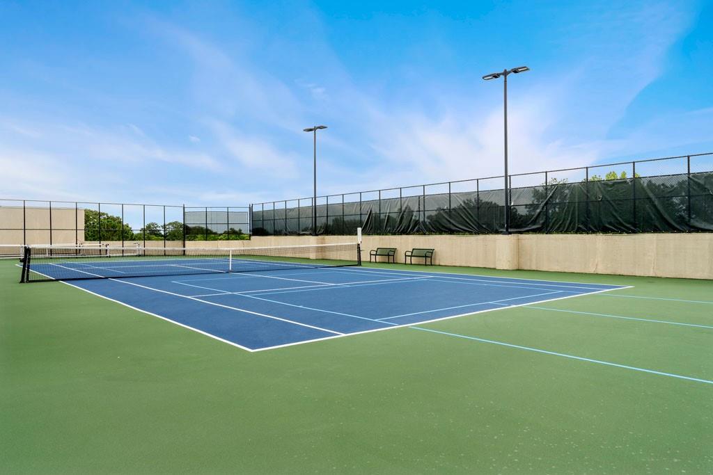 2795 Peachtree Road NE Unit 1602