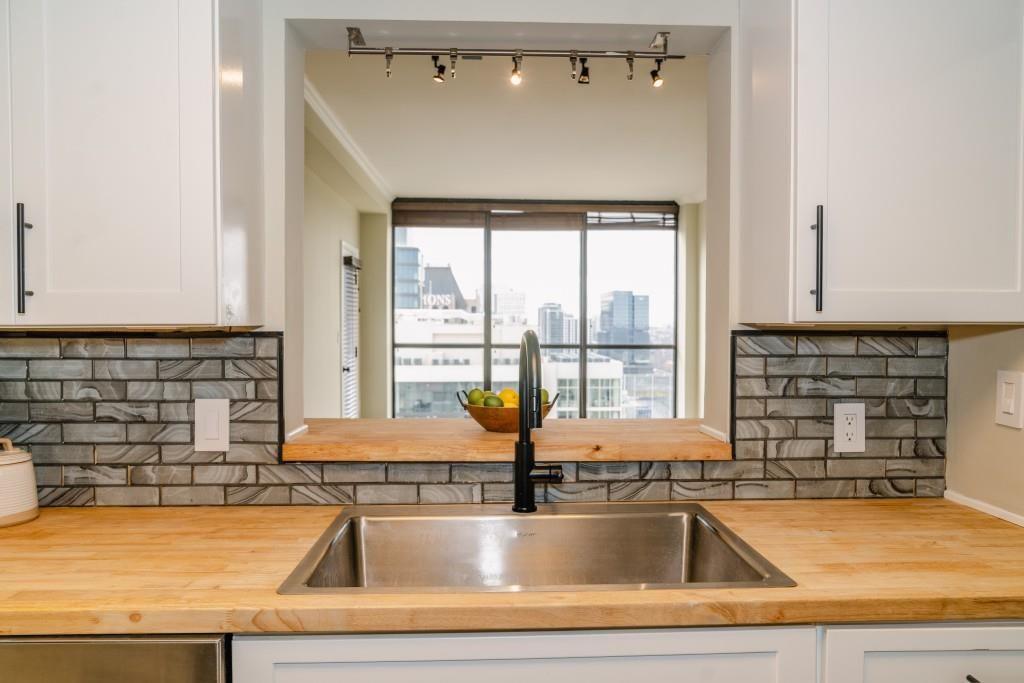 1280 W Peachtree Street NW Unit 3709