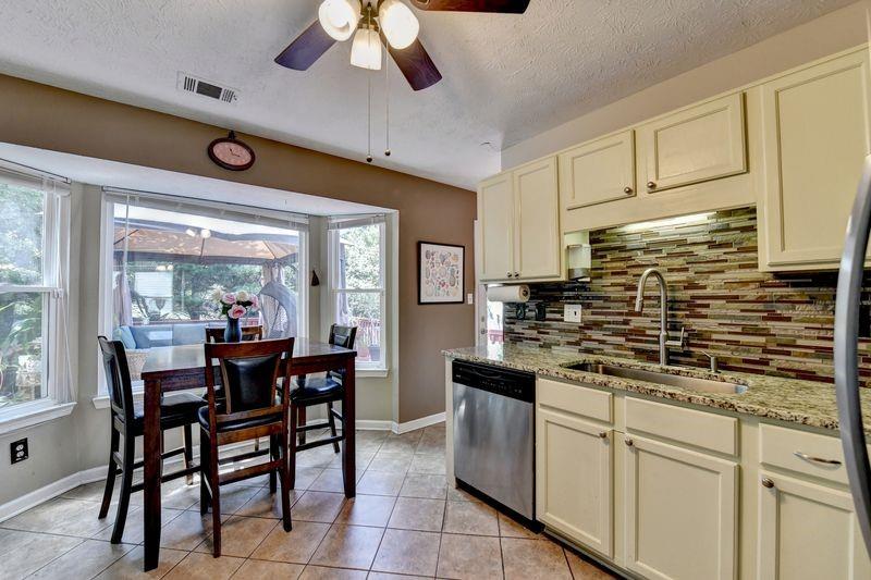 6017 Shadow Lake Way