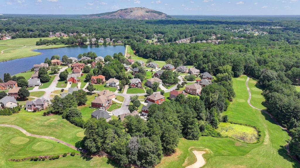 6017 Shadow Lake Way