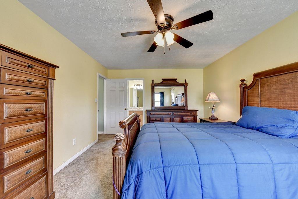 6017 Shadow Lake Way