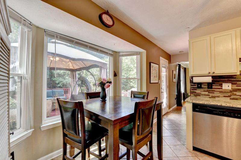 6017 Shadow Lake Way